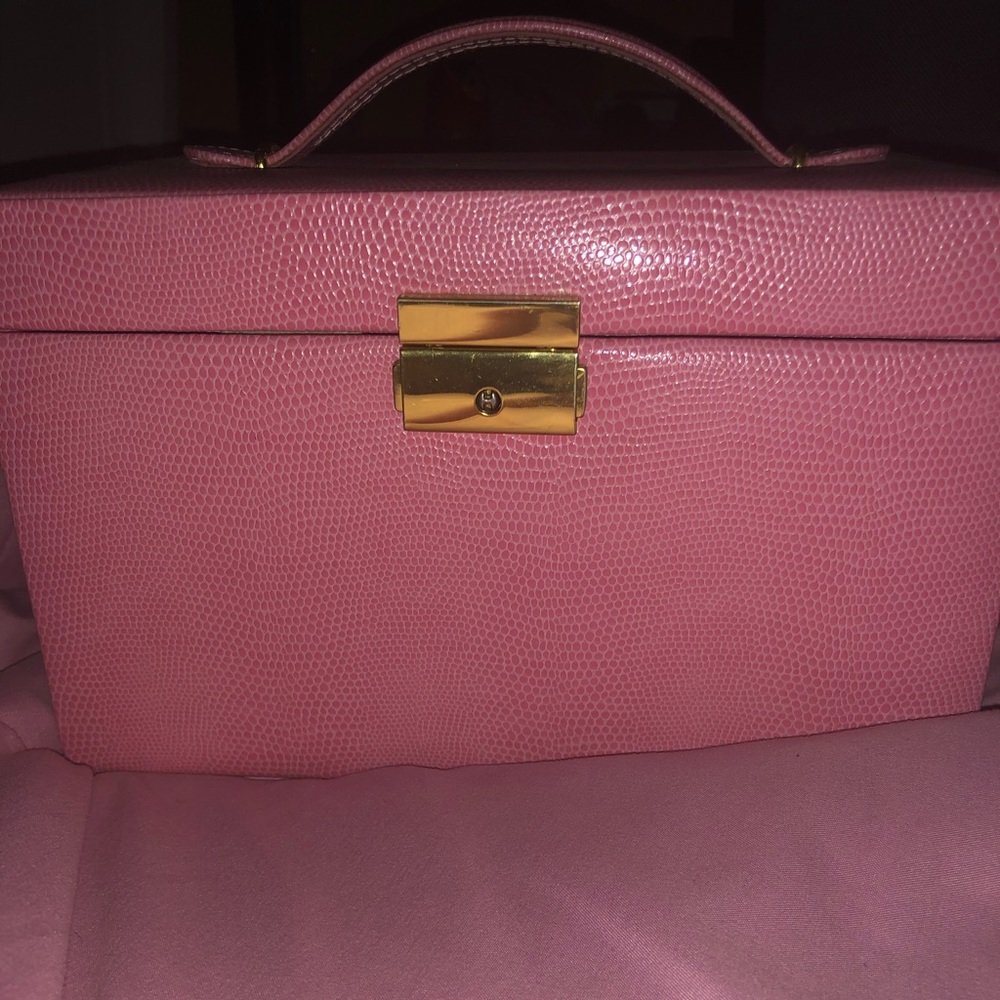 Pink jewelry box